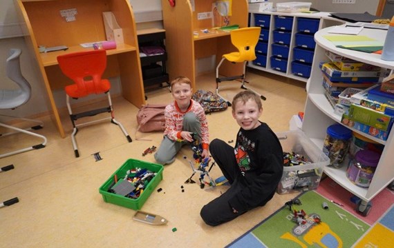 Skreytingardagur í Akurskóla