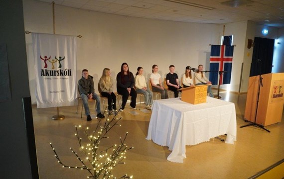 Skólakeppni í upplestri